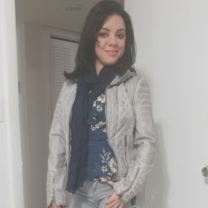 Meet your Posher, Ileana